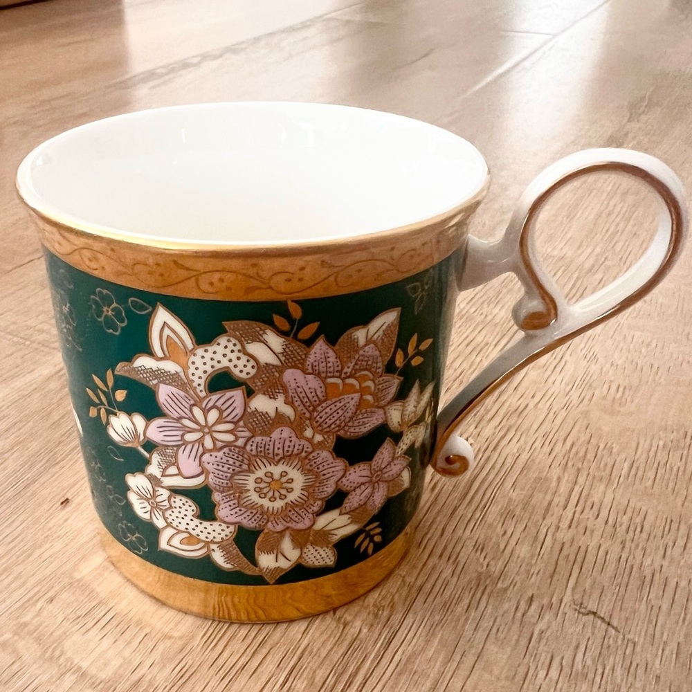 Hankook‎ Super Bone China Tea Coffee Cup, Green Pink Flower Gold Trim Vtg NWT